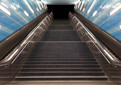 在城市汉堡地铁楼梯