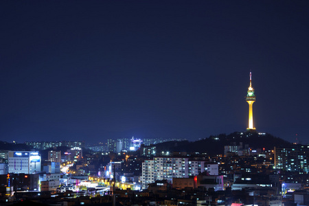 夜晚的城市在韩国