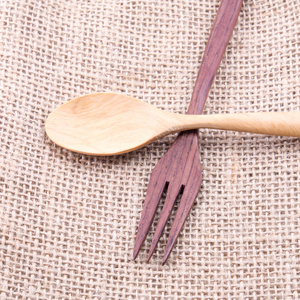 木勺子和叉子