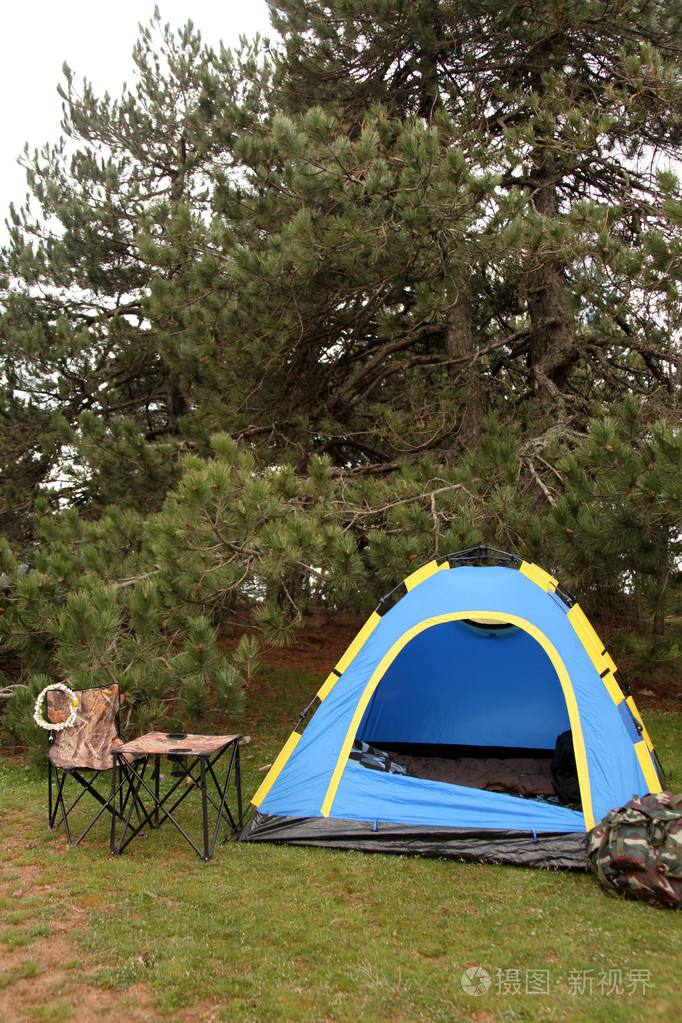 野营区的帐篷照片-正版商用图片1g0uek-摄图新视界