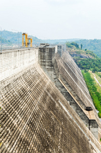 泰国那空那育 khundanprakanchon 坝