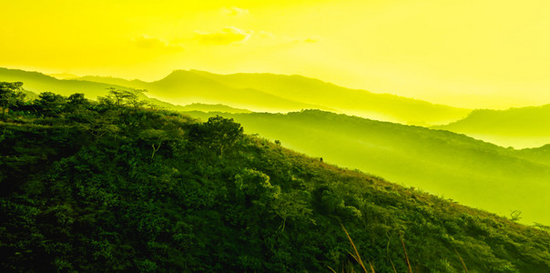 景观的层山 清莱 泰国