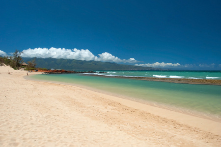 在夏威夷美丽空旷的海滩