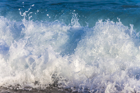 海冲浪