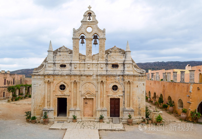 在克里特岛的美丽修道院