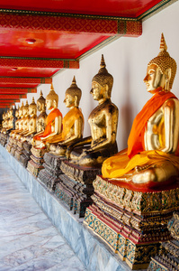 在曼谷，泰国的卧佛寺佛寺