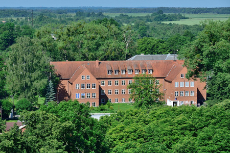 学校建筑的视图