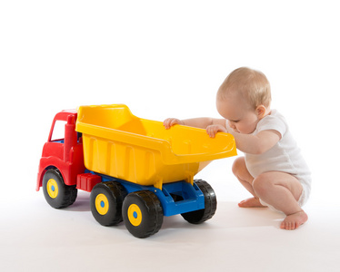 婴儿婴儿男孩蹒跚学步的大玩具车卡车红黄色