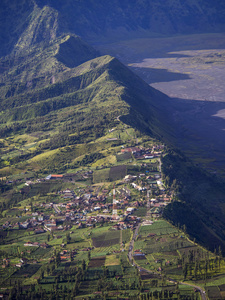 印度尼西亚中爪哇活火山摩村