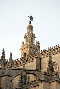 塞维利亚的大教堂塔 la giralda