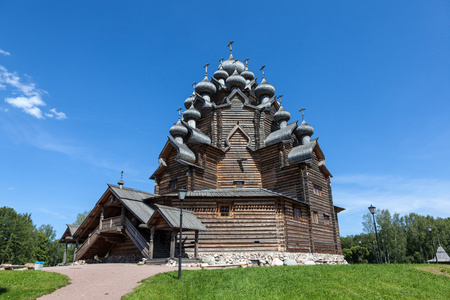 圣彼得斯堡。俄罗斯。代祷的木制教堂里
