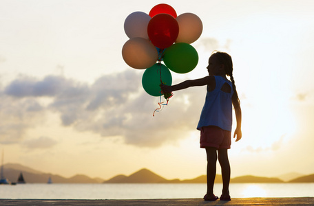 快乐阳光气球图片