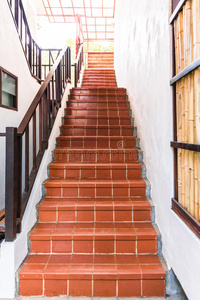 红砖楼梯照片