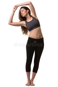 伸展身体肌肉的女人。