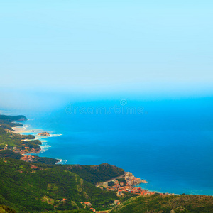 海边城市鸟瞰图