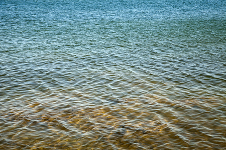 蓝色的大海与海浪