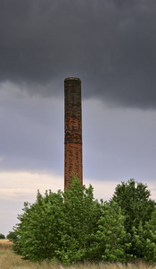 旧工厂的烟囱