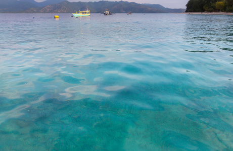 海滩上吉利