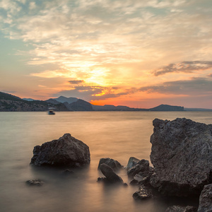 以上海上日落