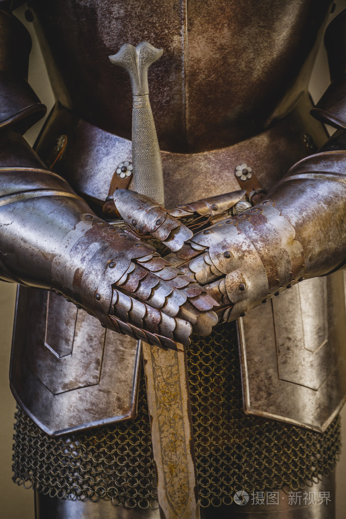 中世纪的盔甲μεσαιωνικπανοπλα