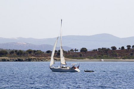 希腊风景与船