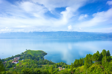 多巴湖村