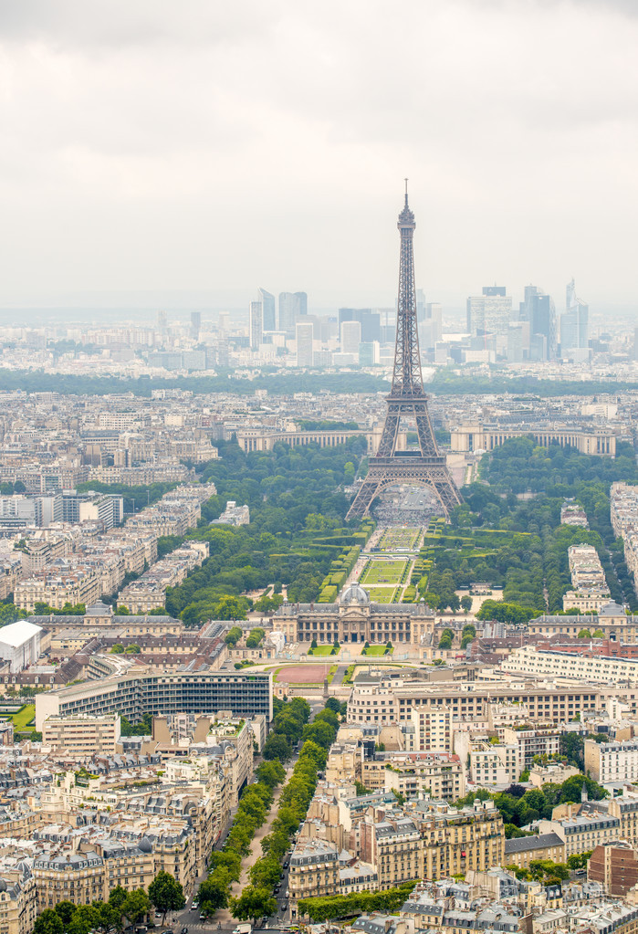 巴黎铁塔俯视图图片