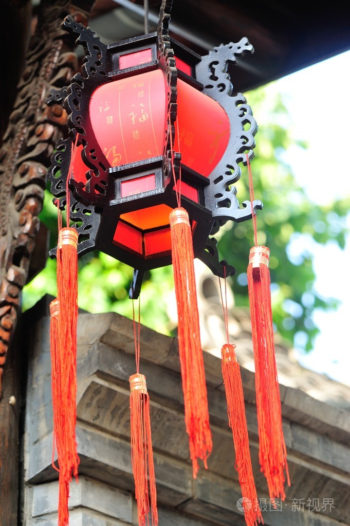 财富中国特色的大红灯笼