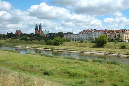 波兰波兹南的大教堂和其他建筑