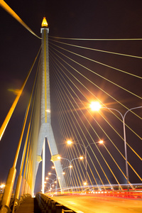 拉玛八大桥夜景图片