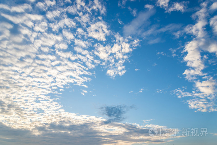 好的白色云在天空照片-正版商用图片1gjpm9-摄图新视界