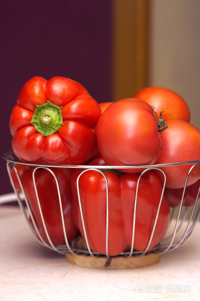 西红柿和红辣椒