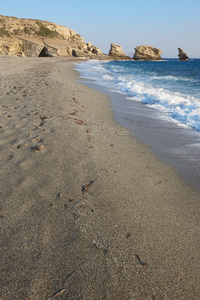 triopetra 的海滩和岩石。地中海。希腊