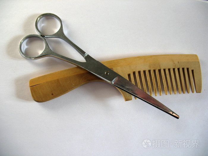 梳子和剪刀照片-正版商用图片1gk69g-摄图新视界