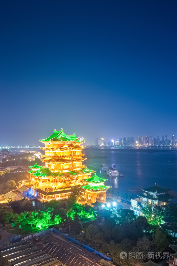 在南昌滕王阁的夜景照片-正版商用图片1gky8w-摄图新视界