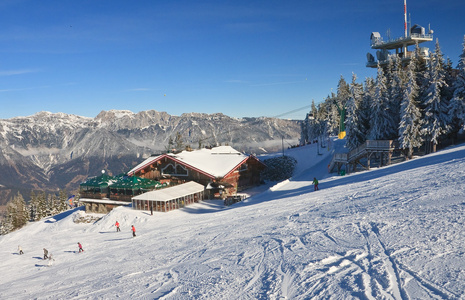 滑雪度假村萨尔斯堡。奥地利