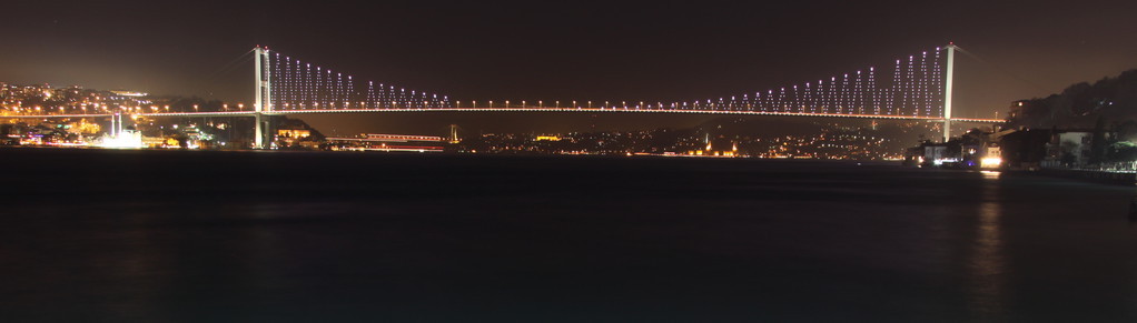 博斯普鲁斯海峡大桥