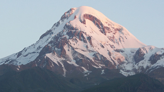 卡兹别克山麓，格鲁吉亚欧洲