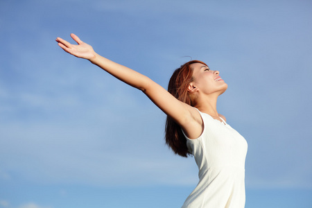 免费的微笑和快乐的女人照片