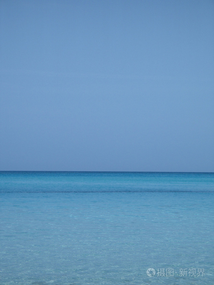 蓝色海洋地平线
