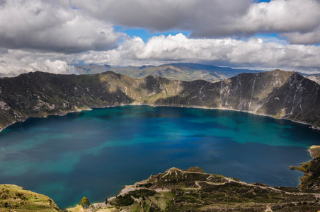 基洛托阿火山口湖厄瓜多尔