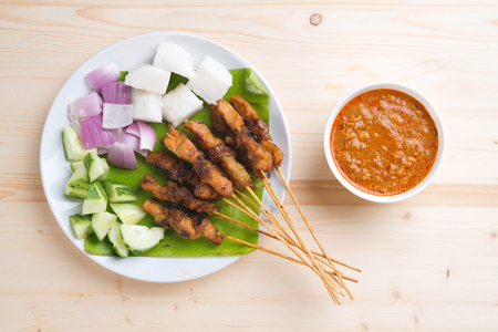 亚洲美食鸡肉沙爹