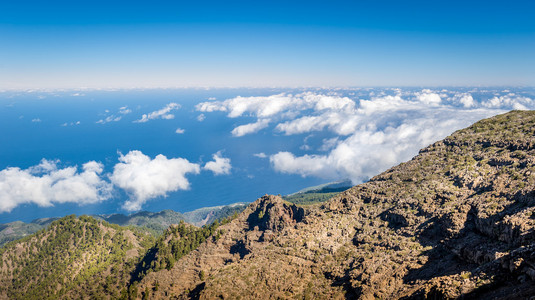 山脉景观