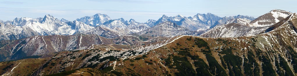 rohace，西越过 tatra 山脉的全景视图