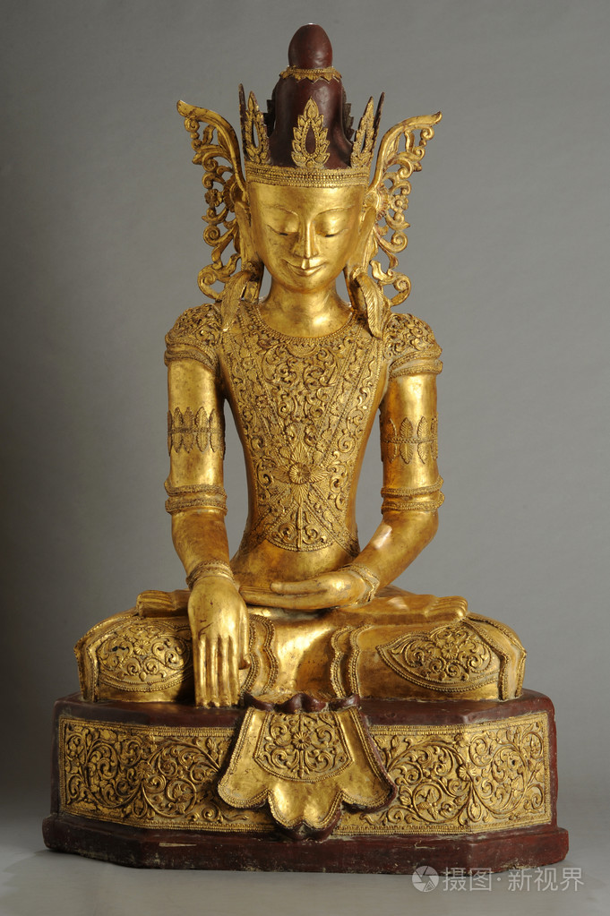 缅甸尊佛像