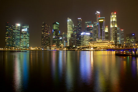 新加坡城市景观与摩天大楼图片