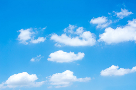 蓝色的天空背景白天晴空图像的背景使用.