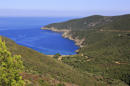 山上风景和爱琴海湾