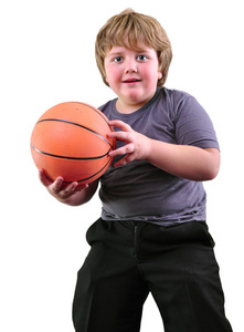 garon, basketball joueur fait un jet avec une boule