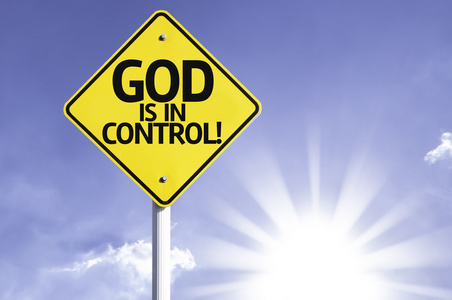 神是在控制道路标志